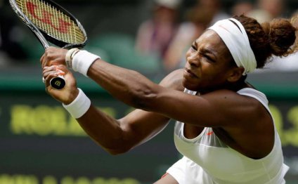 Wimbledon: Fired-up Serena