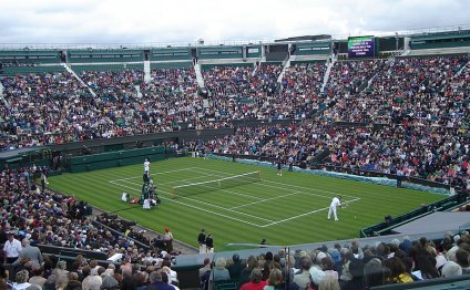 Outside Centre Court: 5