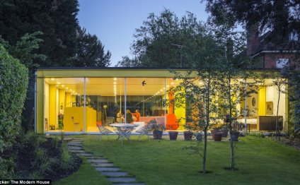 22 Parkside, in Wimbledon