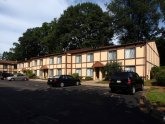 Wimbledon Court Apartments